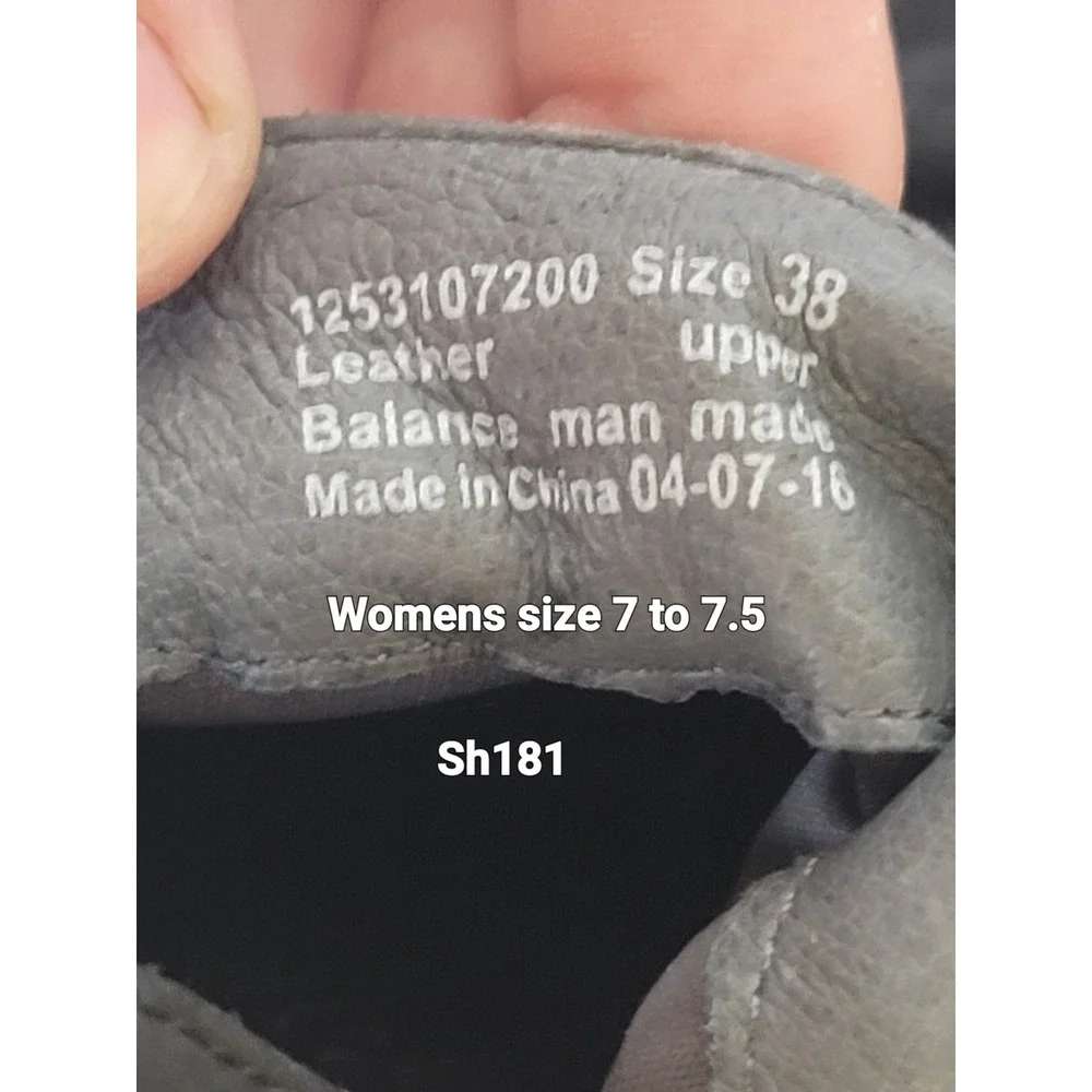 Dansko sheena y2k